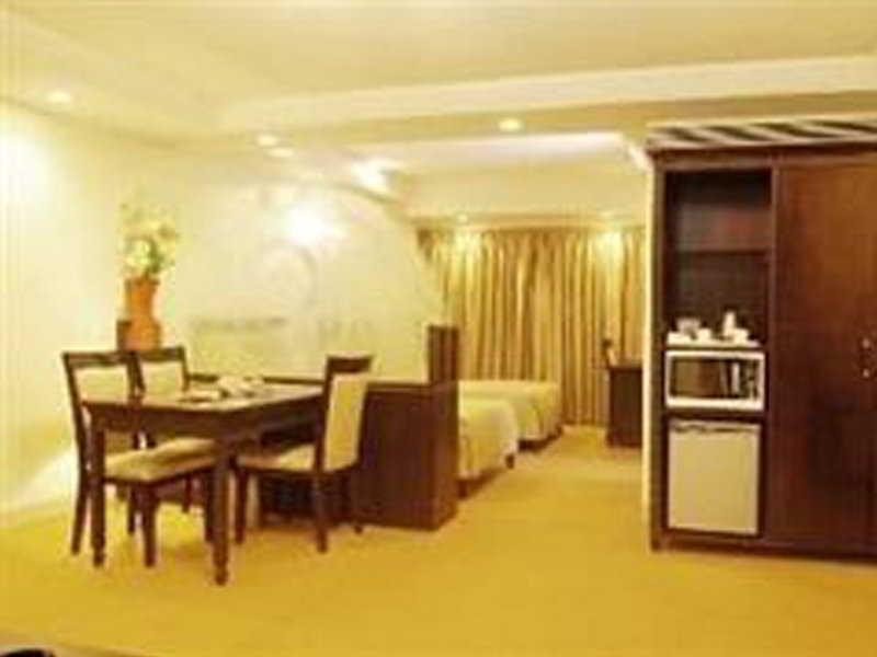Hotel Mandakini Ambience Πούνε Εξωτερικό φωτογραφία
